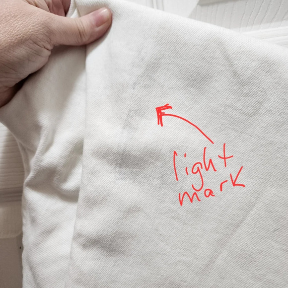 NWT Levi's 311 Shaping Skinny Women's 18M 34x30 White Jeans 34 X 30 - Picture 11 of 12